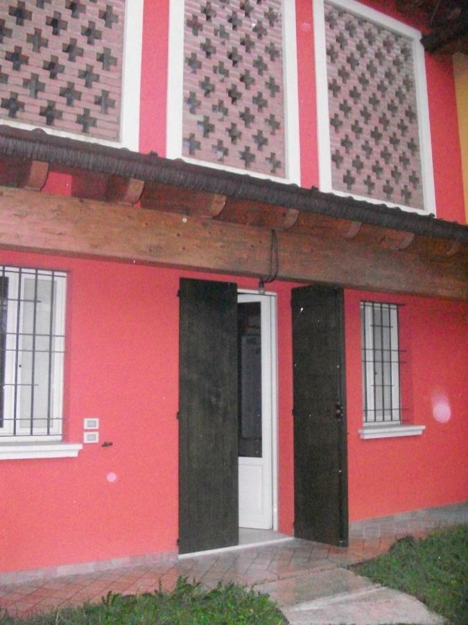 Casa In Campagna _Lori Volta Mantovana Εξωτερικό φωτογραφία