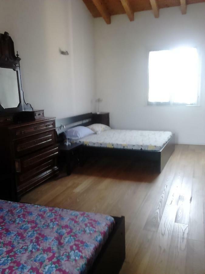 Casa In Campagna _Lori Volta Mantovana Εξωτερικό φωτογραφία