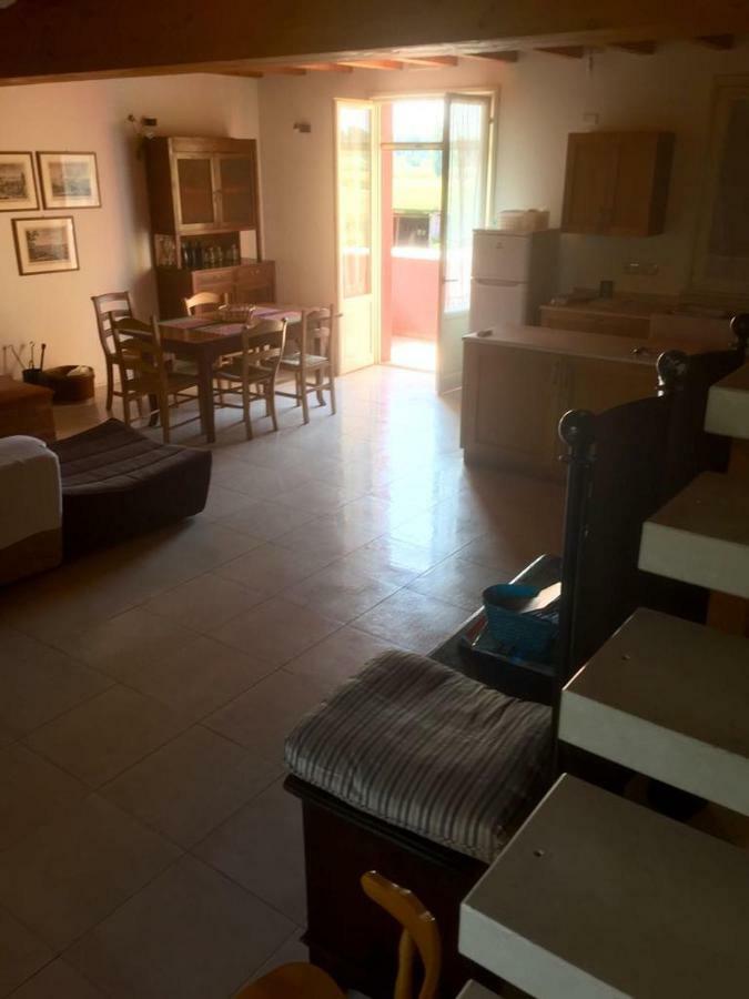 Casa In Campagna _Lori Volta Mantovana Εξωτερικό φωτογραφία